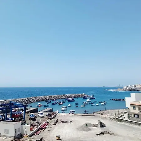 Apartment Ocean & Port View Tajao La Jaca