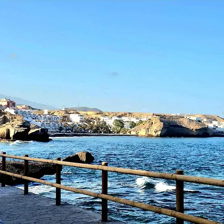 Ocean & Port View Tajao *